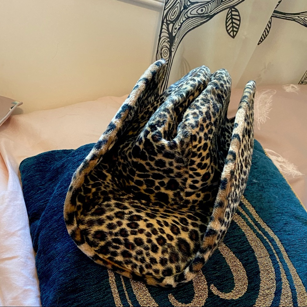 This is a vintage cowboy hat that is so fun!